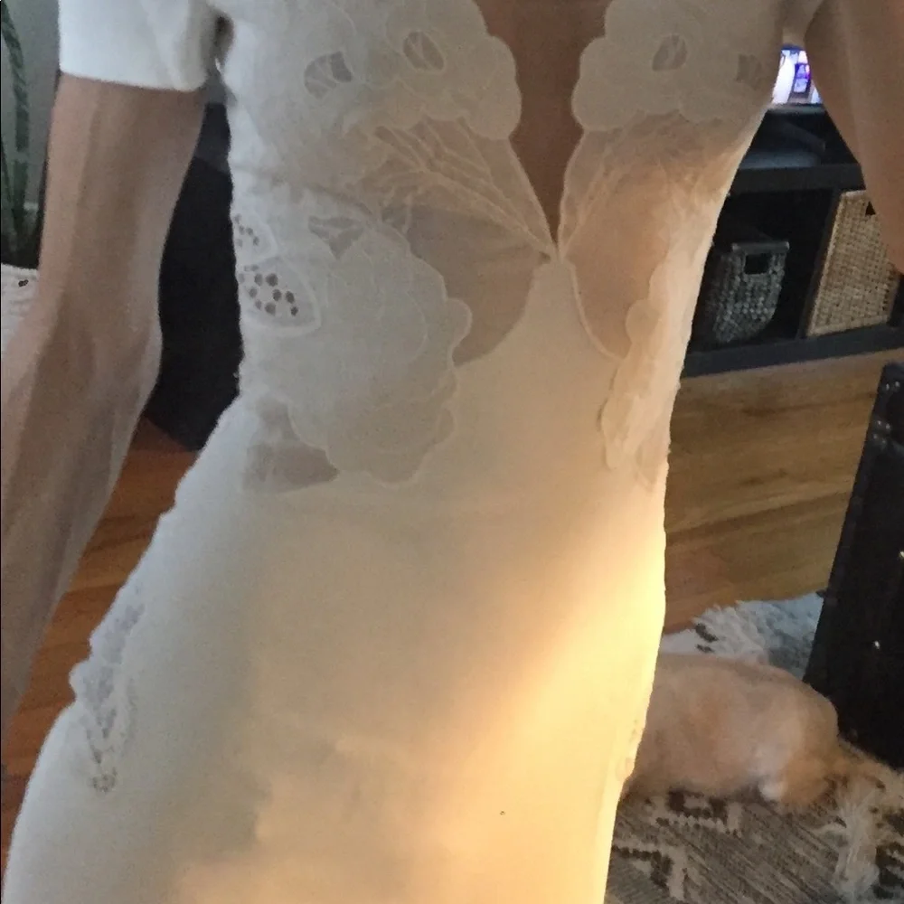 Stella McCartney wedding dress - Picture 3 of 15